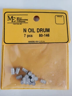 Micro Engineering 80-146 - Oil Drum 7pcs - N Scale