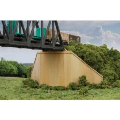 Walthers Cornerstone 933-3881 - Bridge Abutment (2) - N Scale Kit